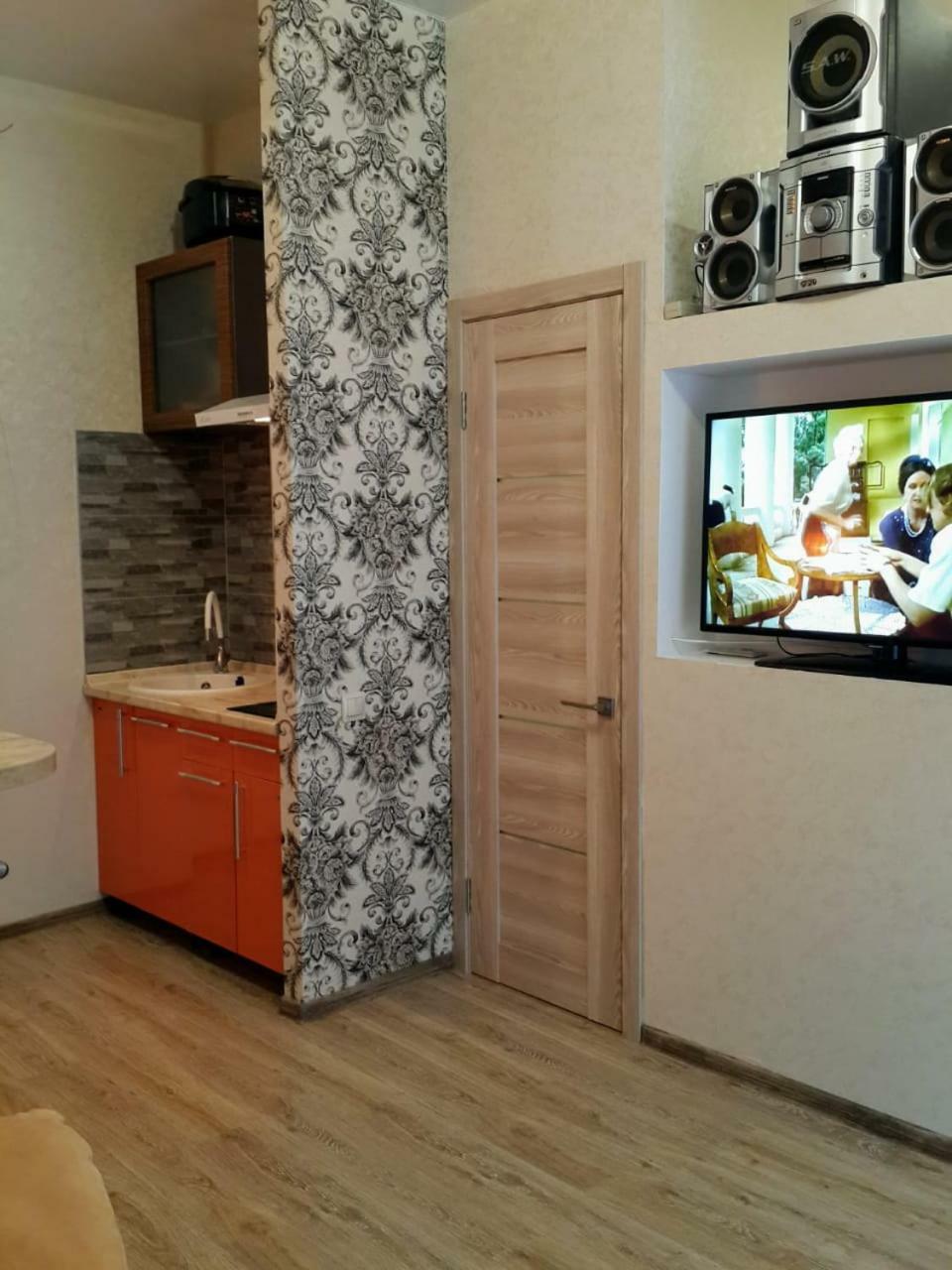 Apartment On Tyulpanov 25 阿德勒 外观 照片